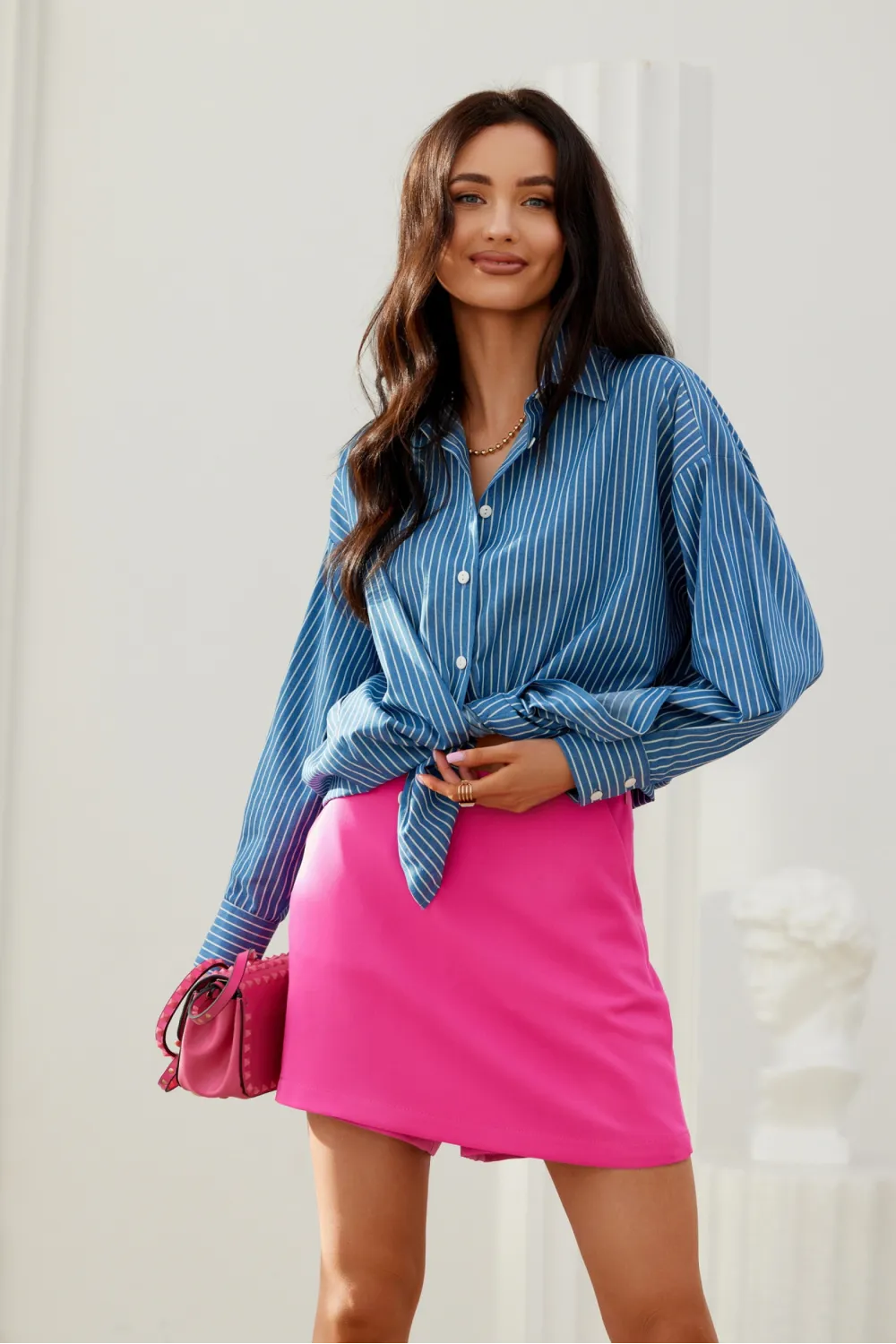 Olly - Oversize Damenhemd mit Longline-Silhouette & klassischem Kragen | Roco Fashion