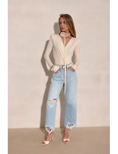 Diana - body z kopertowym dekoltem i wiązaną różą waniliowe | Roco Fashion