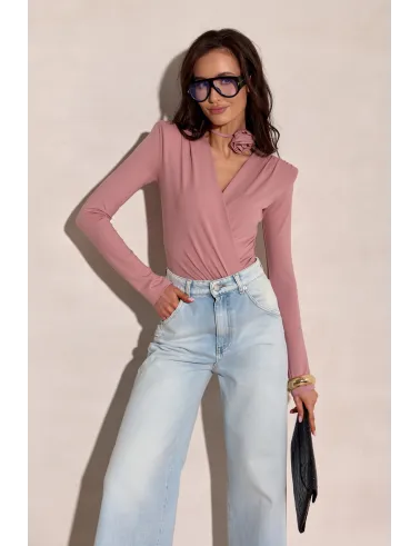 Diana - body z kopertowym dekoltem i wiązaną różą | Roco Fashion