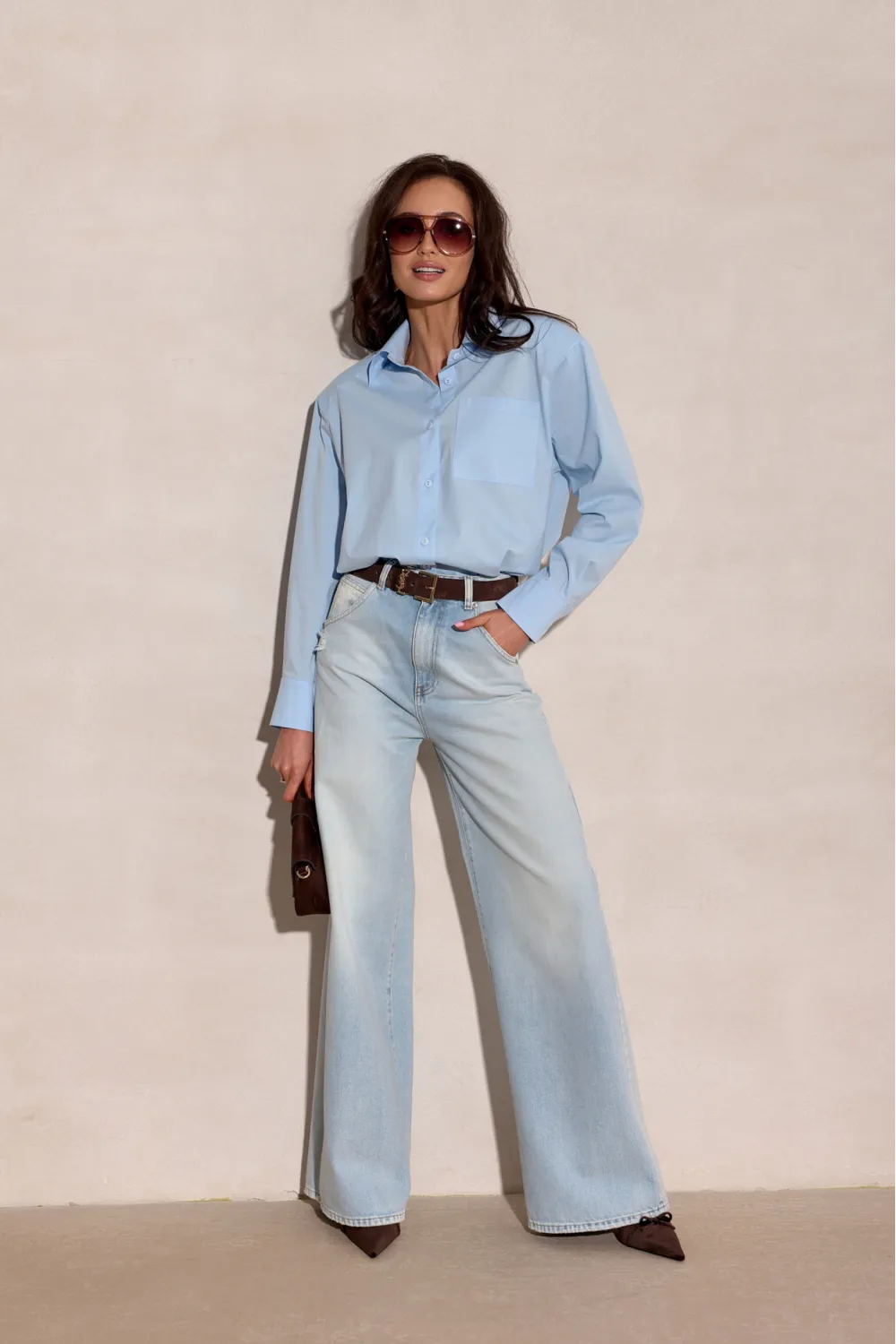 Calista – elegante Damenbluse mit langen Ärmeln und klassischem Kragen in Himmelblau | Roco Fashion