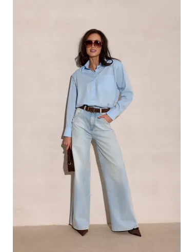 Calista – elegante Damenbluse mit langen Ärmeln und klassischem Kragen in Himmelblau | Roco Fashion