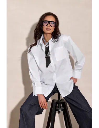 Calista – koszula ecru z długim rękawem i klasycznym kołnierzem | Roco Fashion