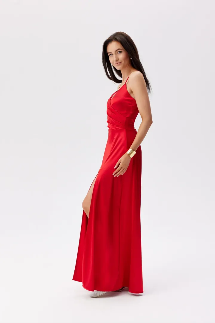 Serena – rotes Satinkleid Maxi mit Taillengummi