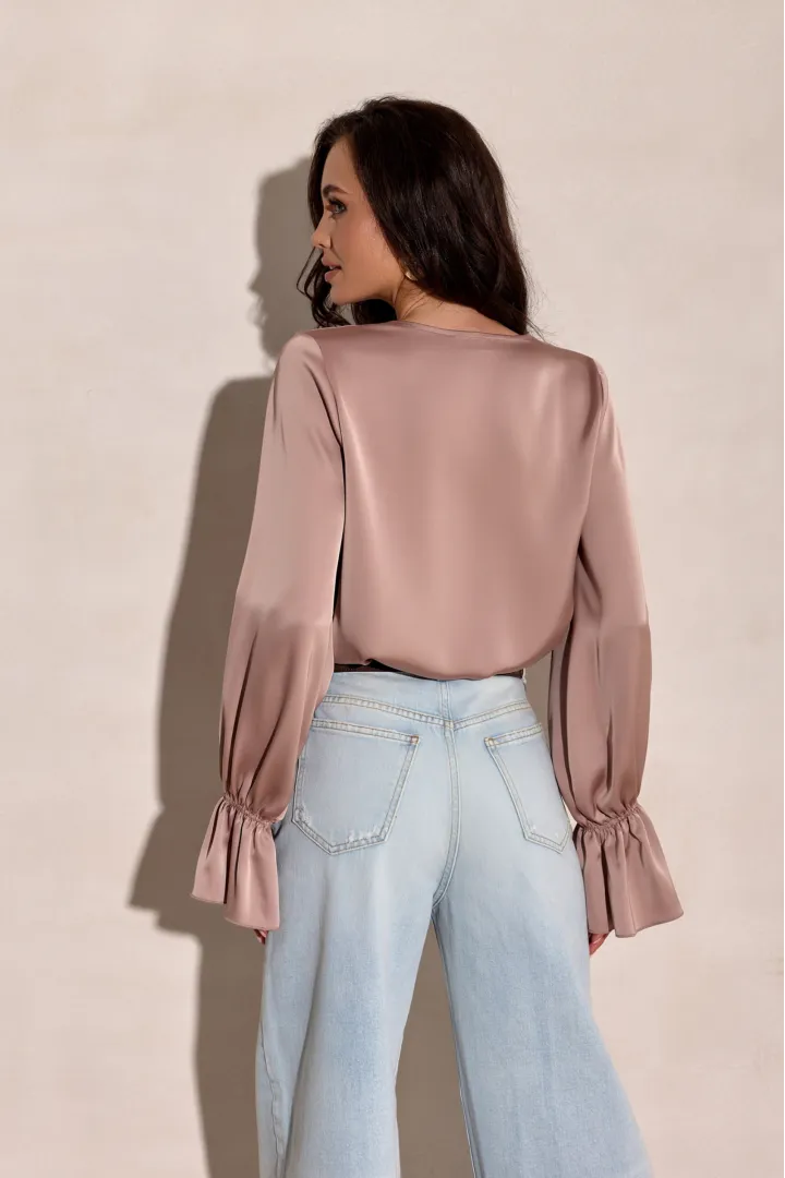 Soraya - elegante Damenbluse mit Bindeschleife und langen Ärmeln in Mocca