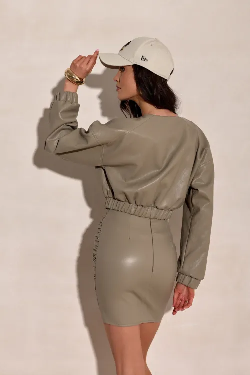 Tahlia - Damenjacke aus Eco-Leder mit cleanem Design in hell Khaki