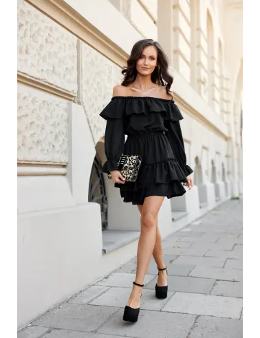 Morella – czarna sukienka mini typu Carmen z gumką