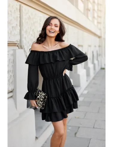 Morella – czarna sukienka mini typu Carmen z gumką