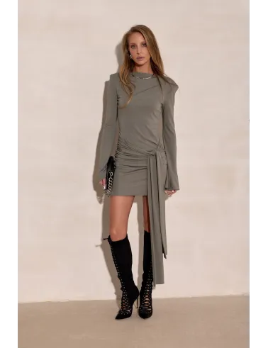 Nevira – sukienka mini z drapowaniem i wiązaniem khaki | Roco Fashion