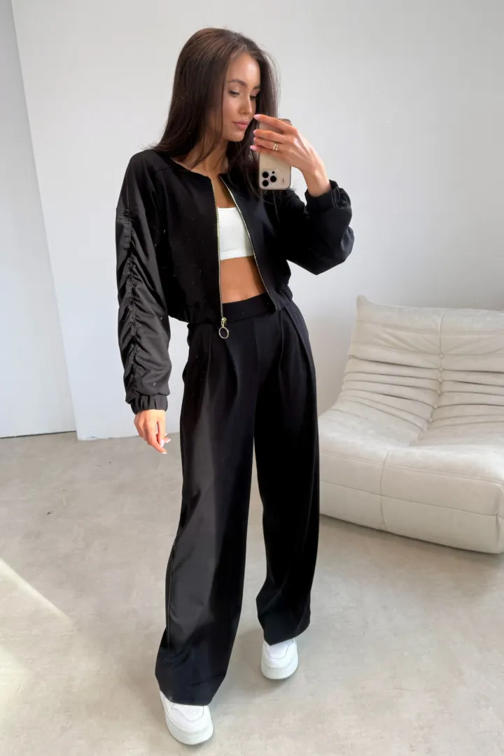 Coraline – kurze Bomberjacke mit langen Ärmeln in Schwarz Damen | Roco Fashion