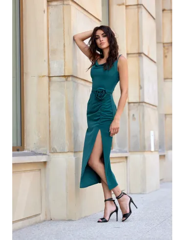 Maribel – zielona sukienka midi z różą | Roco Fashion