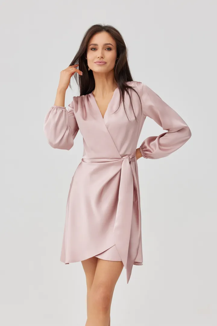 Catlin - Elegantes Mini Wickelkleid mit Taillenband und langen Ärmeln in Rosa