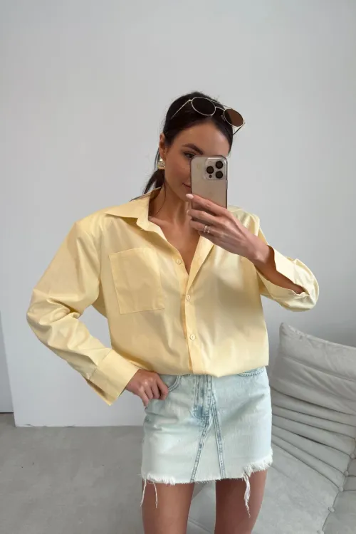Calista – żółta koszula damska z długim rękawem i klasycznym kołnierzem | Roco Fashion