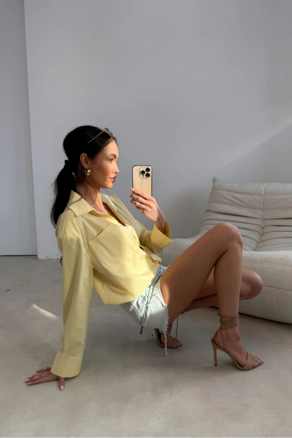 Calista – Elegante Damenbluse mit langen Ärmeln & klassischem Kragen in Gelb | Roco Fashion