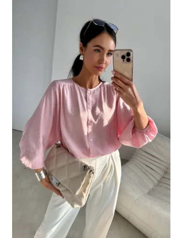 Mirabela – Moderne Damenbluse in Puderrosa mit klarer Silhouette & Knopfleiste | Roco Fashion