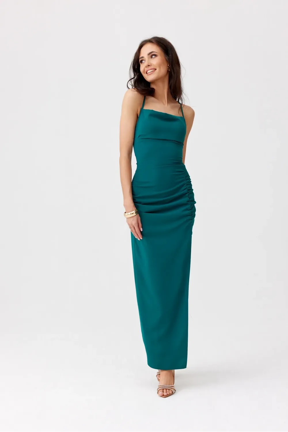 Aria – grünes Midikleid mit Schnürung am Rücken | Roco Fashion