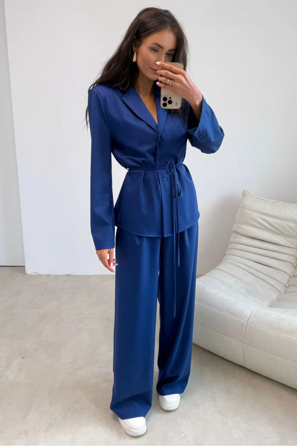 Anette – eleganckie spodnie z wysokim stanem i szeroką nogawką jeansowe | Roco Fashion