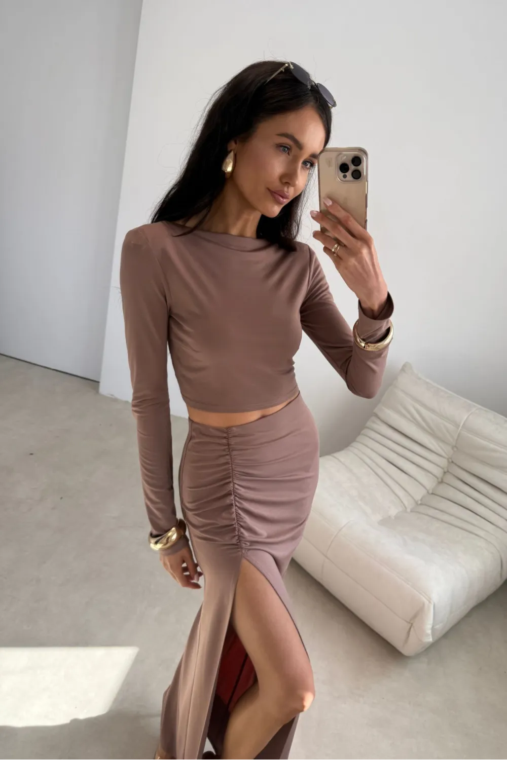 Linnea – minimalistyczna bluzka z długim rękawem cappuccino | Roco Fashion