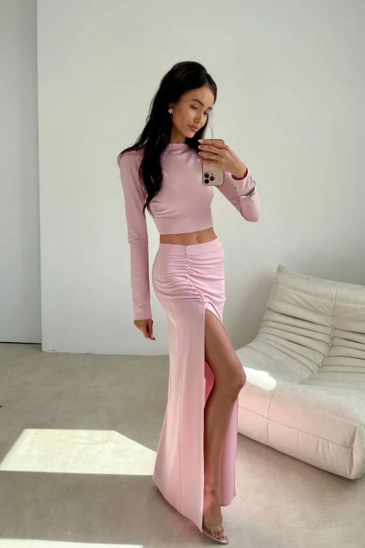 Ottilia - figurbetonter Maxirock mit Drapierung und Beinschlitz in Rosa