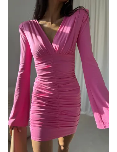 Amoura – dopasowana mini sukienka z marszczeniem jasny amarant | Roco Fashion