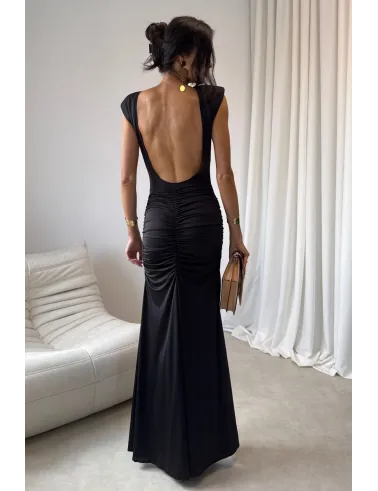 Aurelia – Elegantes Maxikleid mit Raffungen, tiefem Rückenausschnitt und Beinschlitz in Schwarz | Roco Fashion