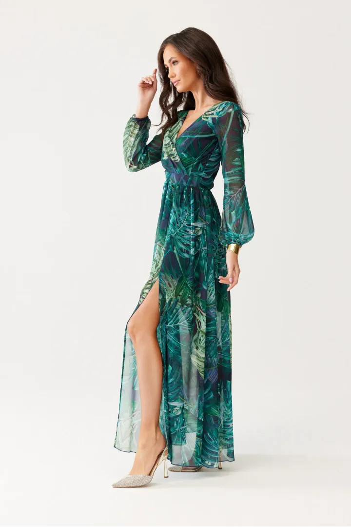 Alessia – Maxi-Kleid aus Chiffon mit Blätterprint und Rückenausschnitt