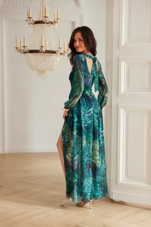 Alessia – Maxi-Kleid aus Chiffon mit Blätterprint und Rückenausschnitt