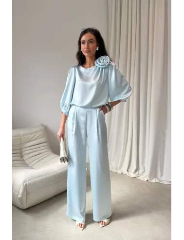 Elsa – elegante Wide-Leg Hose mit Satin-Finish in Babyblau | Roco Fashion
