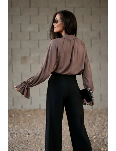 Isabel – elegante Bluse in Cappuccino mit Bindeschleife am Hals | Roco Fashion