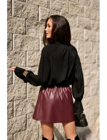 Isabel – elegante schwarze Bluse mit Bindeschleife am Hals | Roco Fashion