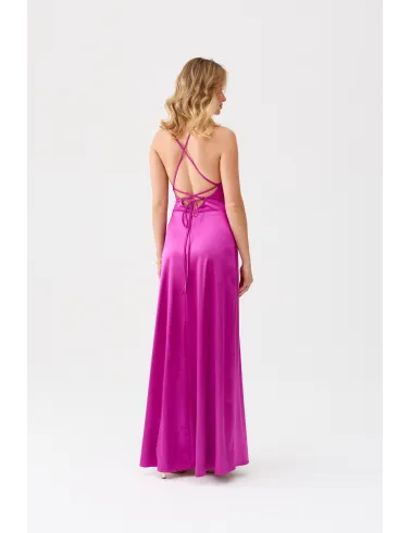 Alessandra – Langes Satin Abendkleid mit Spaghettiträgern, Rückenschnürung und Beinschlitz in Violett| Roco Fashion