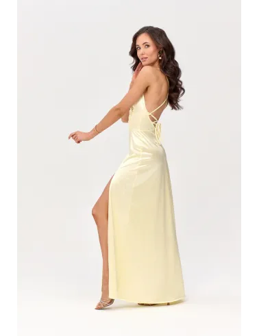 Alessandra – Langes Satin Abendkleid mit Spaghettiträgern, Rückenschnürung und Beinschlitz in Gelb| Roco Fashion