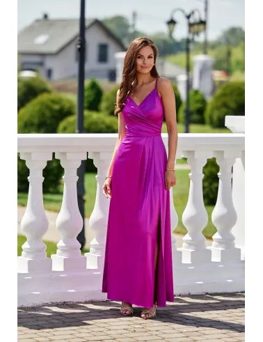 Salma – elegantes Satin-Maxikleid mit Drapierung & hohem Schlitz Violett| Roco Fashion