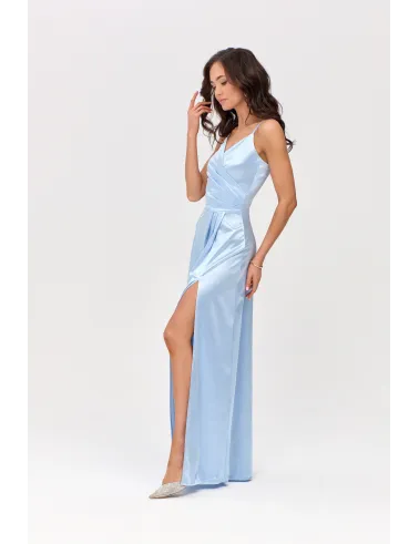 Salma – elegantes Satin-Maxikleid mit Drapierung & hohem Schlitz Himmelblau| Roco Fashion