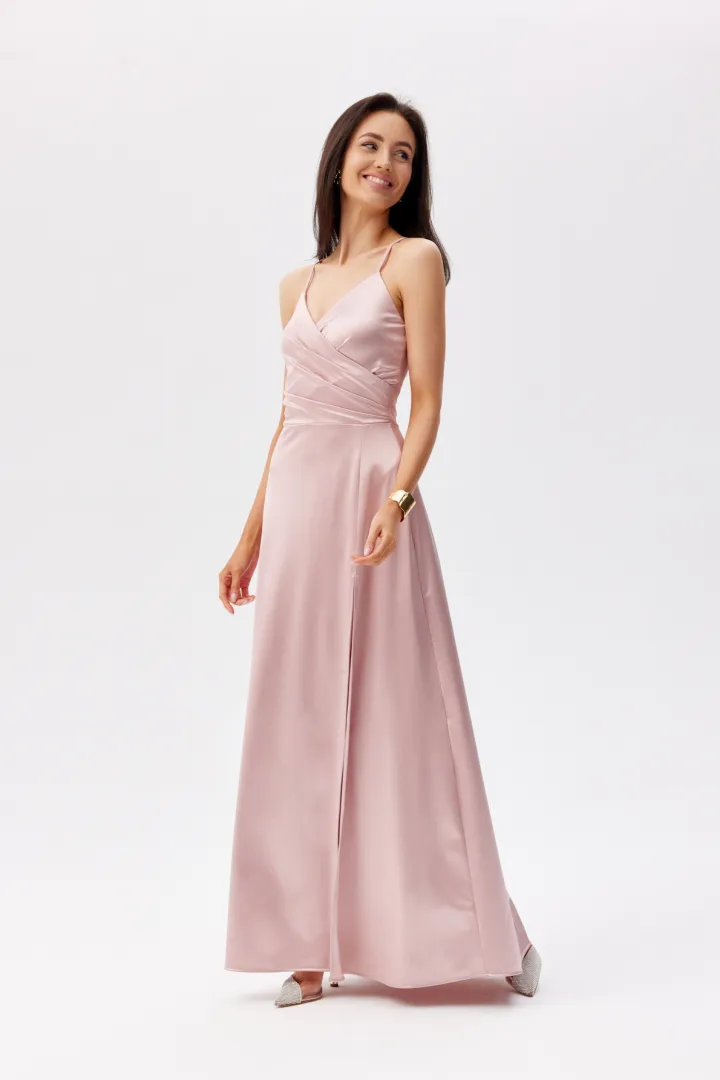 Serena - elegante Maxikleid aus Satin mit Spaghettiträgern, Beinschlitz und Schnürung am Rücken in Rosa