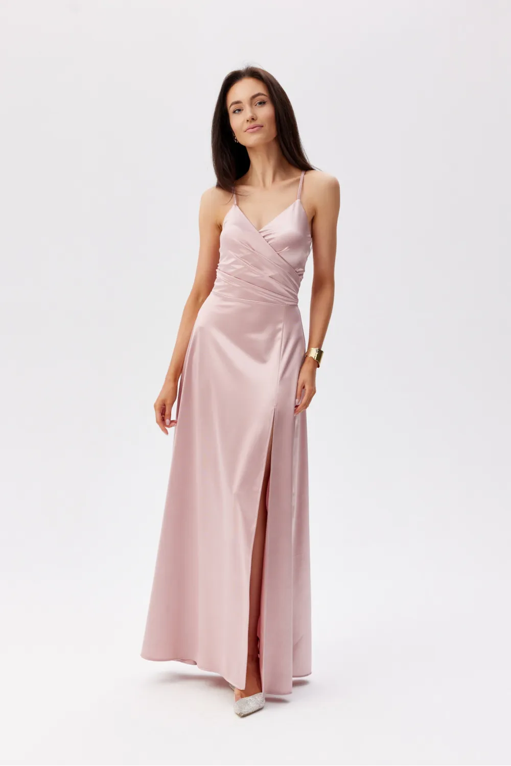 Serena – elegantes Satin Maxikleid Rosa mit Beinschlitz & Schnürung | Roco Fashion