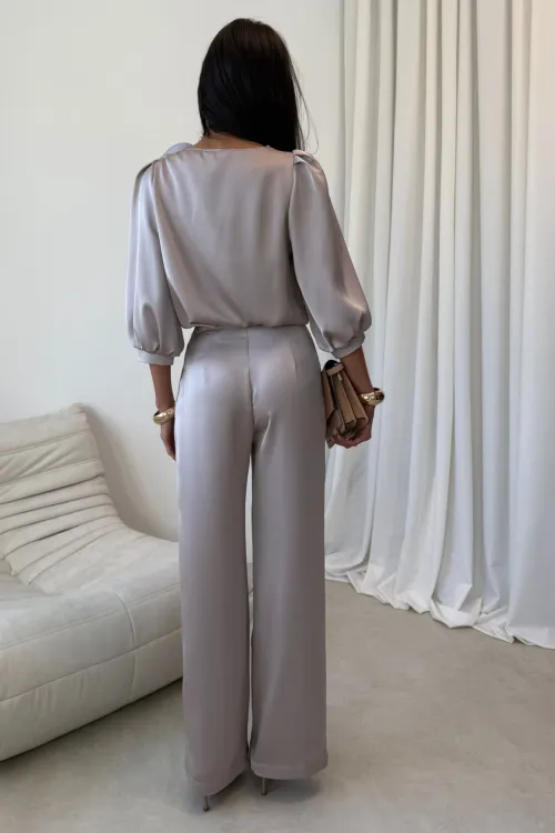 Elsa - elegante Wide-Leg Hose mit edlem Satin-Finish in hell Beige