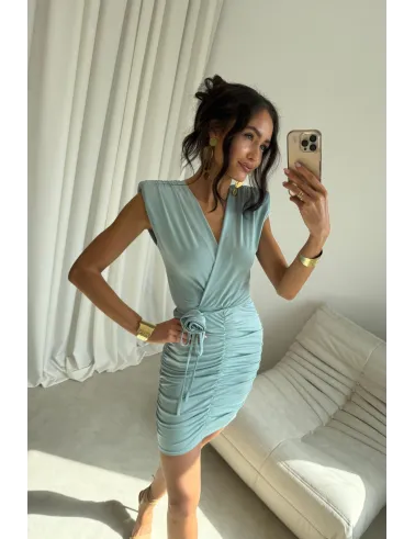 Zirelle – figurbetontes Minikleid mit Raffungen & Wickelausschnitt in Mint | Roco Fashion