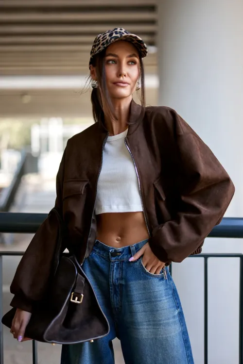 Vivara – brązowa kurtka bomberka na zamek | Roco Fashion