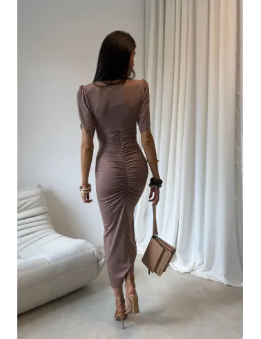 Melisandre - elegante Midikleid mit Raffungen in Cappuccino | Roco Fashion