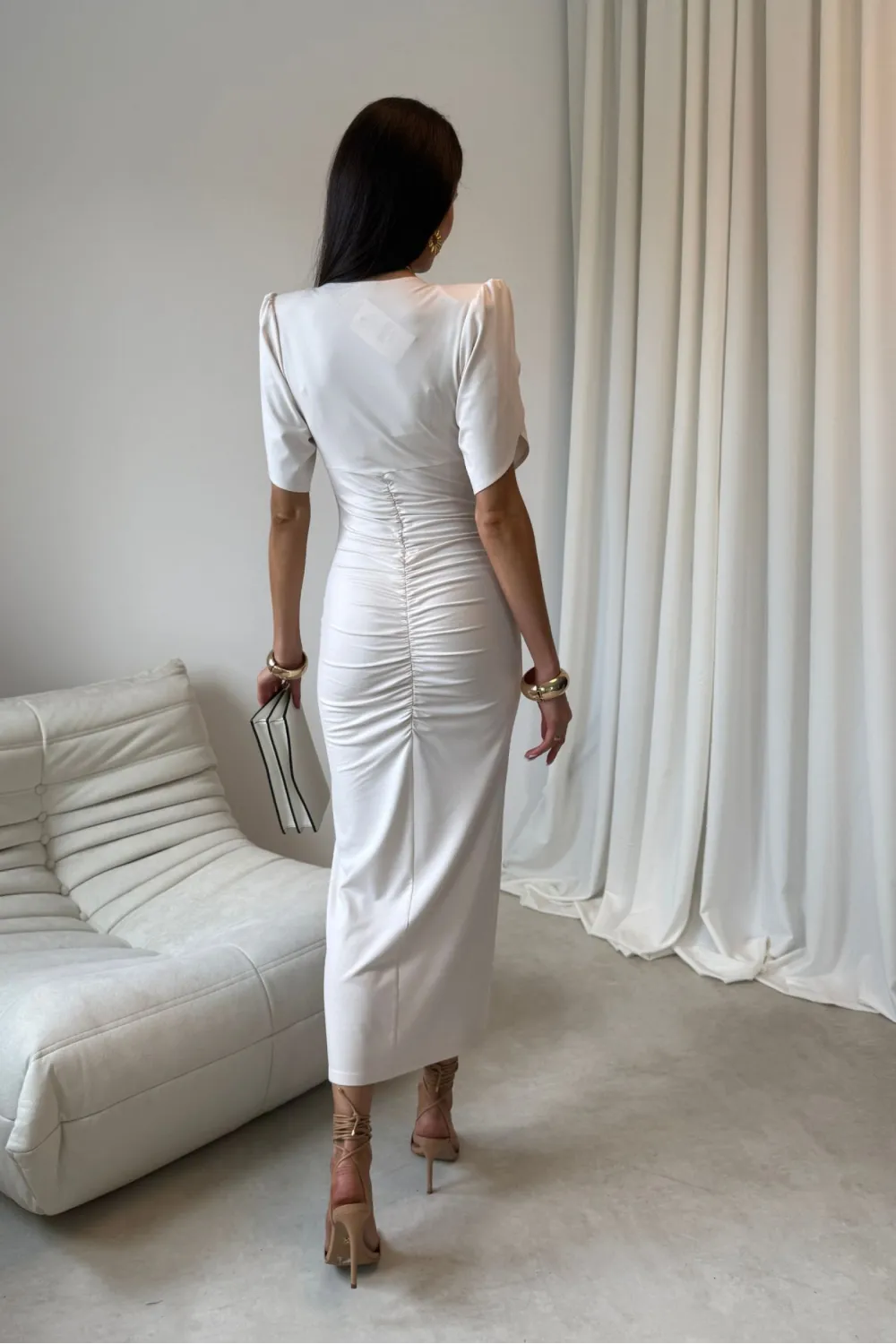 Melisandre - elegante Midikleid mit Raffungen in Vanille| Roco Fashion