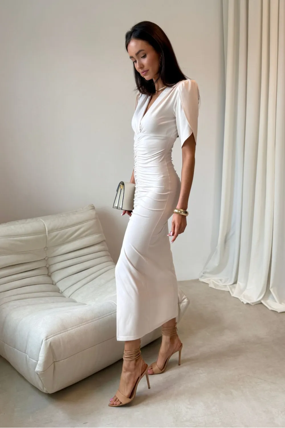 Melisandre - elegante Midikleid mit Raffungen in Vanille| Roco Fashion