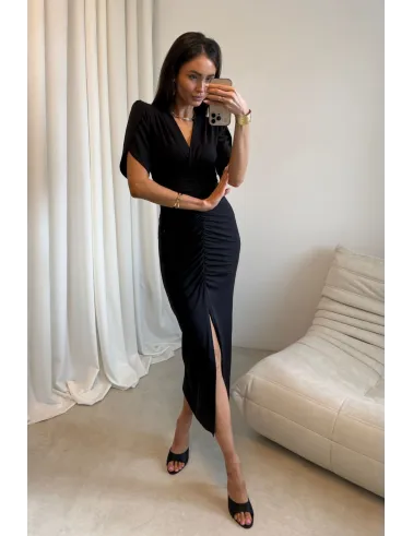 Melisandre - elegante Midikleid mit Raffungen in Schwarz| Roco Fashion