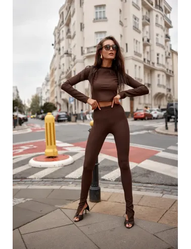 Mirella – dunkelbraunes Crop-Top mit langen Ärmeln | Roco Fashion