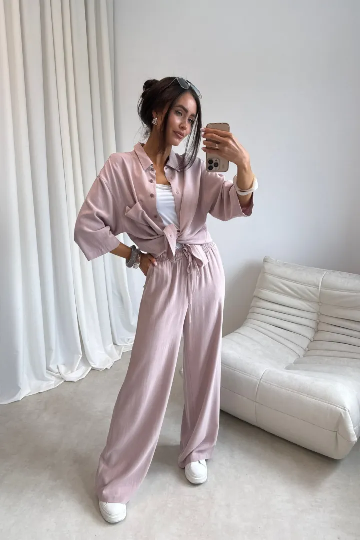 Malmo - szerokie spodnie z gumką w pasie i wiązaniem różowe | Roco Fashion
