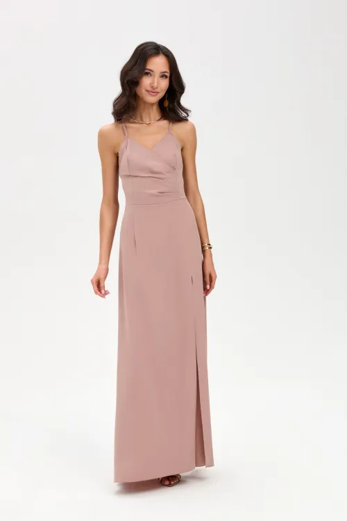 Amara - Maxikleid mit Rückenausschnitt und Bindedetail in Cappuccino