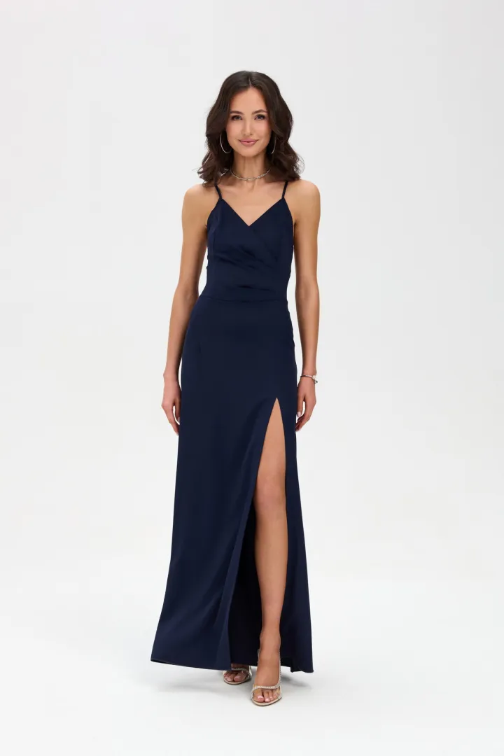 Amara - Maxikleid mit Rückenausschnitt und Bindedetail in Marine