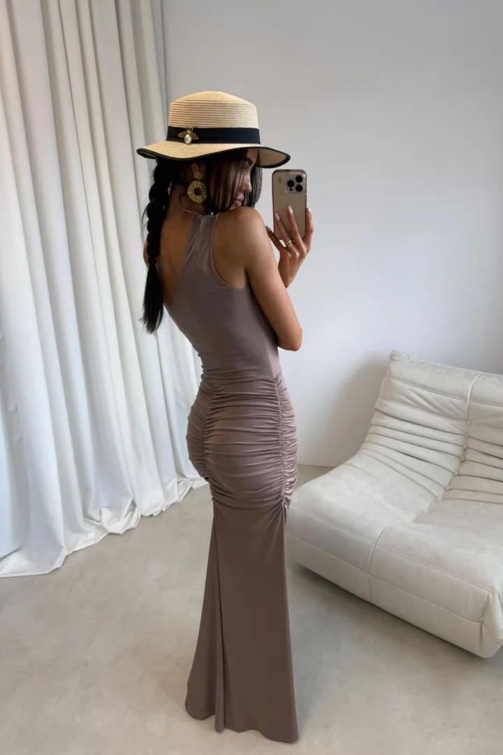 Bellina - Maxikleid mit One-Shoulder-Ausschnittv in hell Braun