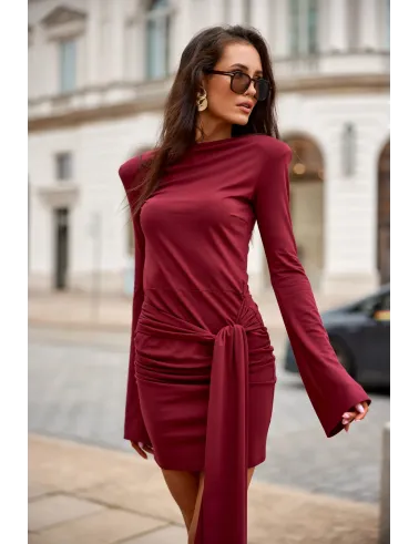 Nevira – bordeaux Minikleid mit Drapierung und Bindeschleife | Roco Fashion