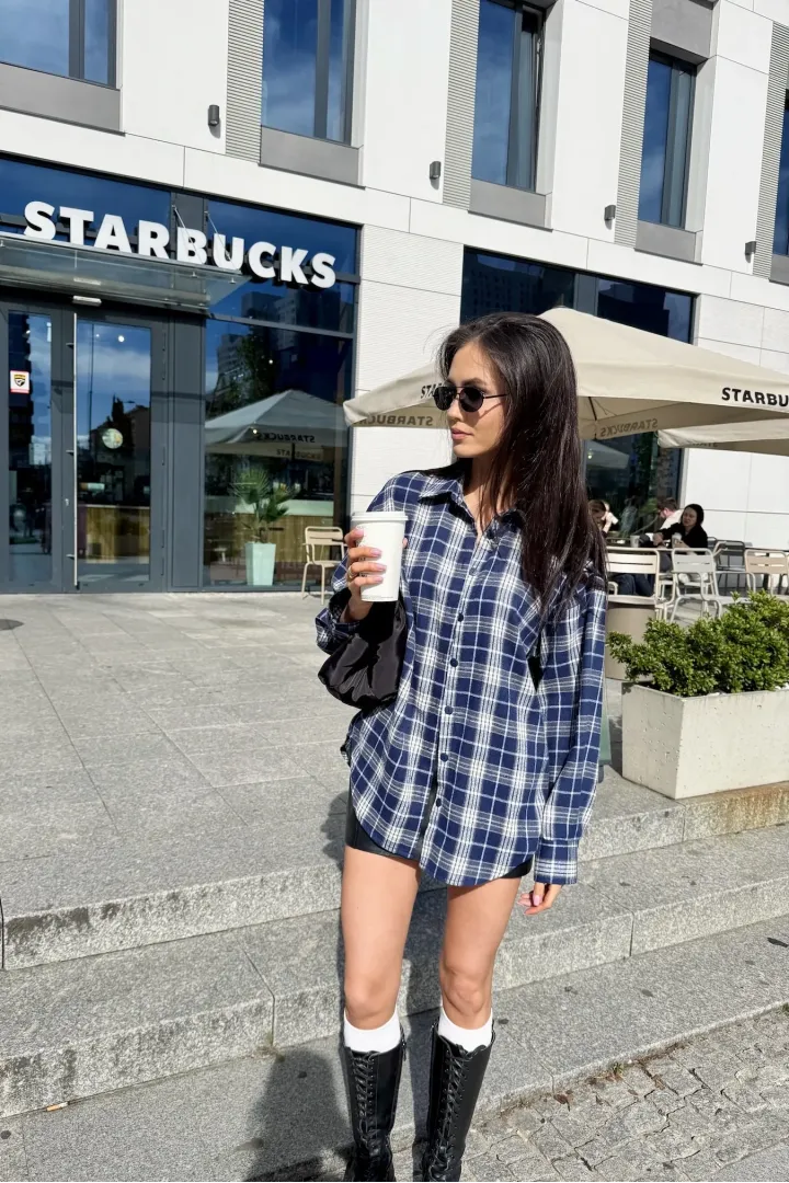 Katnis – marineblaues Hemd mit Karomuster