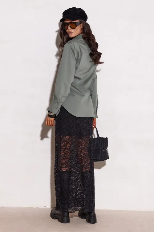 Livia – taillierte Long-Bluse mit Bindegürtel in Khaki